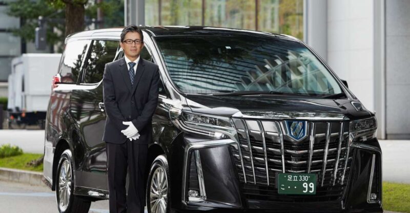 Tokyo: Private Customizable Tour with Transfer - Who Should Consider This Tour?