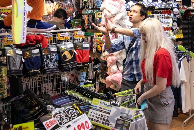 Tokyo Private Off-Beat Tour Hidden Oddities & Icons with a Local - Uncover Tokyo’s Quirky Side with a Local Touch