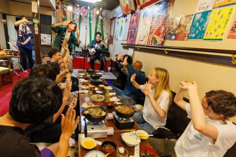 Tokyo: Quaint restaurant with Dining and cultural experience - Key Points
