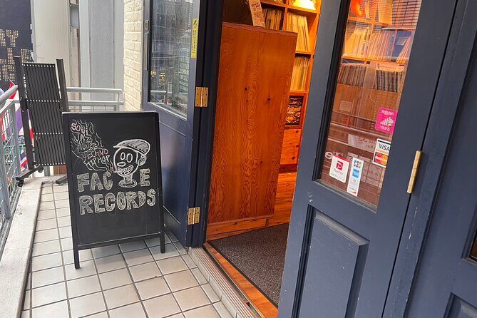 Tokyo Record shop hopping tour! Find your likely in Shibuya - A Closer Look at the Tokyo Record Shop Hopping Tour