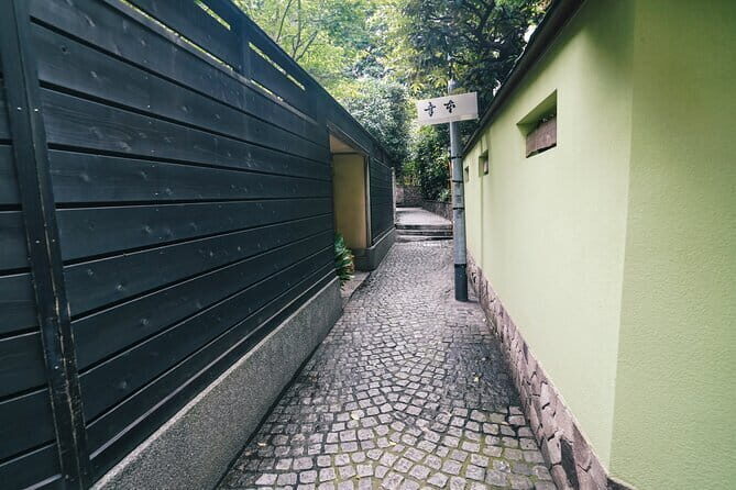 Tokyo Samurai Experience - Hands-On Samurai Experience and Kimono Rental