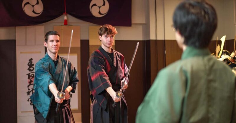 Tokyo: Samurai Experience with Lunch and Guided Tour - Key Points