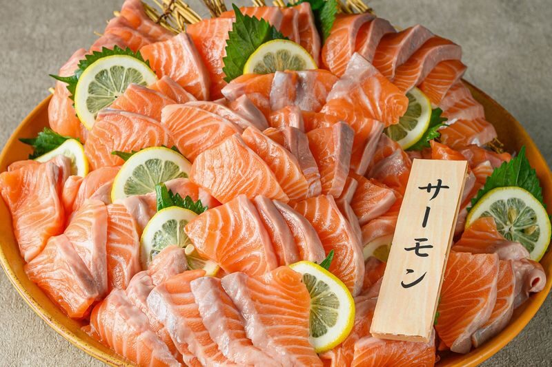 Tokyo Seafood Buffet Restaurant-Iroha & Tuna Filleting Show optional - How the meal unfolds in 70 or 100 minutes