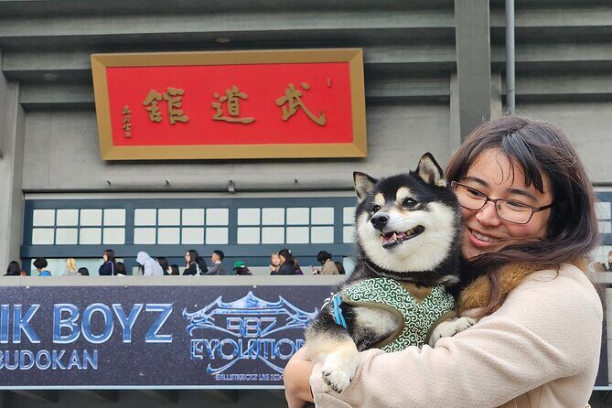 Tokyo Shiba Inu Walk | Picnic with Ginta at Edo Castle Gardens - An authentic stroll through Tokyo’s Edo-era gardens with Ginta