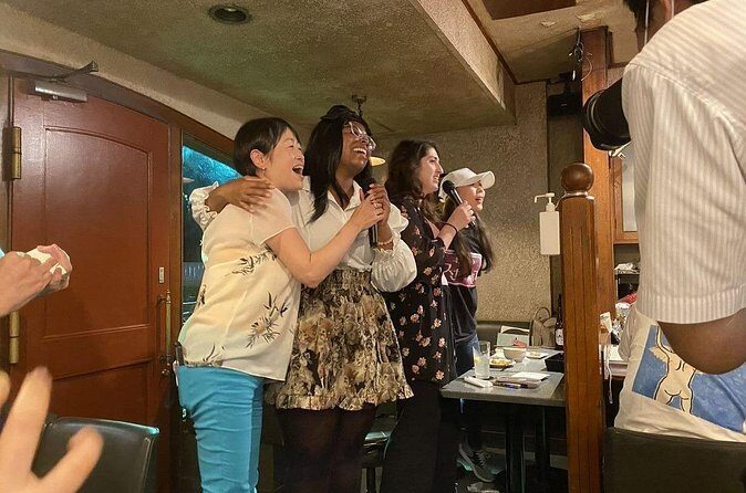 Tokyo Shinbashi Night Tour: Local Guide & Drinks at Snack Bars - Why This Tour Offers Good Value