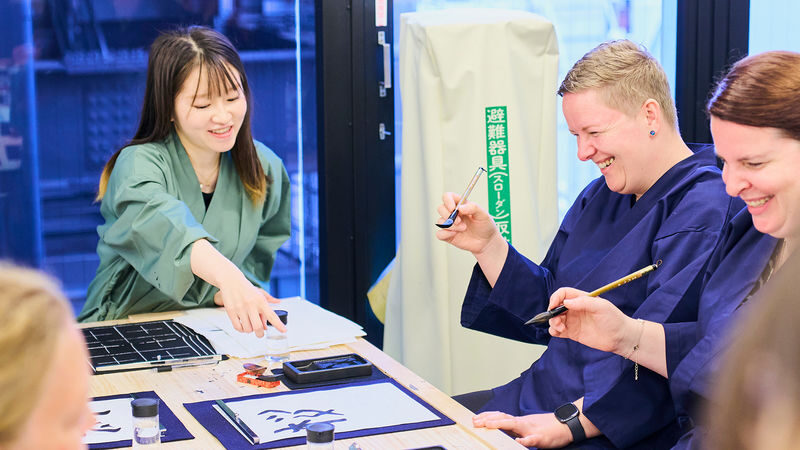 Tokyo: Shinjuku Calligraphy Workshop & Scroll - A Calm Hour in the Middle of Shinjuku