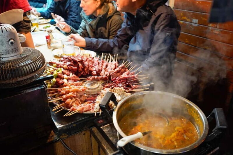 Tokyo: Shinjuku Golden Gai Bar Hopping Night Tour - An In-Depth Look at the Shinjuku Golden Gai Night Tour