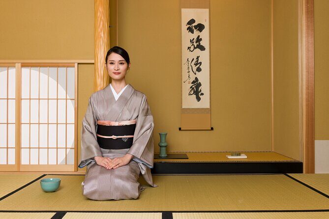 Tokyo Shinjuku Gyoen Premium Silk Kimono Rental with Dressing - FAQ