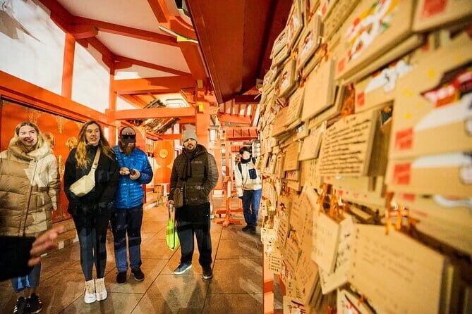 Tokyo: Shinjuku Historical Walking Tour & Secret Backstreets - Key Points