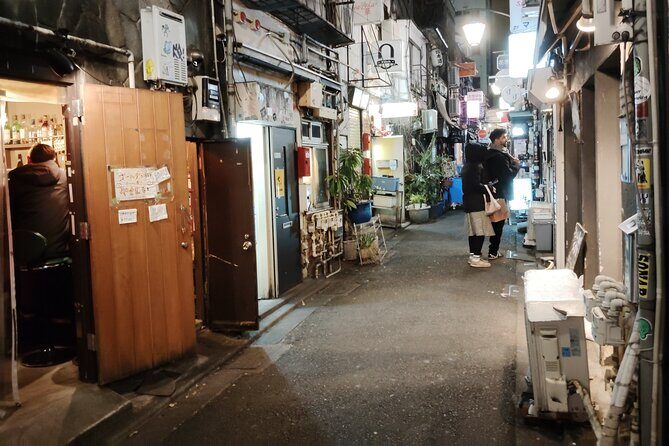 Tokyo: Shinjuku Night Adventure Kabukicho & Golden Local Bar Hop - Frequently Asked Questions