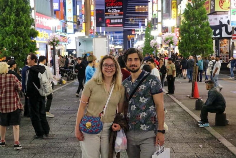 Tokyo: Shinjuku Night Tour with 6 dish & all-you-can-drink - Golden Gai: The Tiny Bar Maze