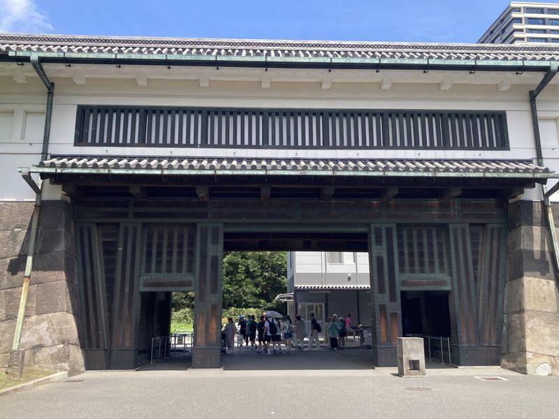 Tokyo: Small-group Imperial Palace Historical Walking Tour - Ninomaru Garden and Suwa-no-Chaya