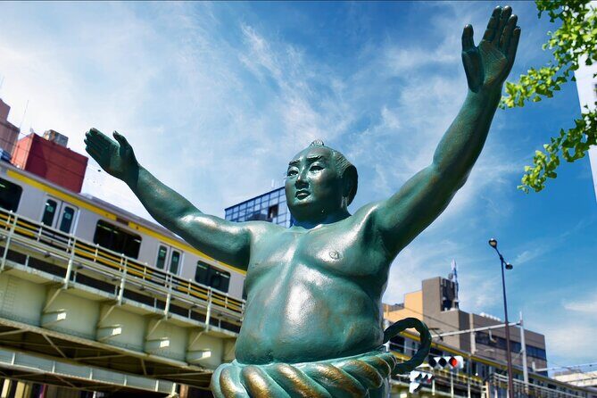 Tokyo: Step into tradition, sumo wrestlers and geisha - Key Points