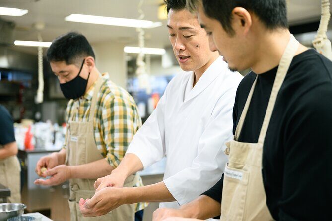 Tokyo Sushi Experience: Make Sushi with Toyosu Market Fish - Tokyo Sushi Experience: Make Sushi with Toyosu Market Fish