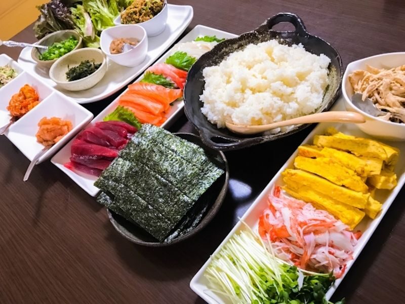 Tokyo: Sushi-Making Workshop in Harajuku - A Harajuku cooking class, not a sightseeing circuit