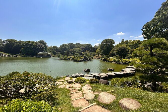 TOKYO: Tailored Gardens Tour with Pro Gardener by E-bike -LIGHT - FAQs