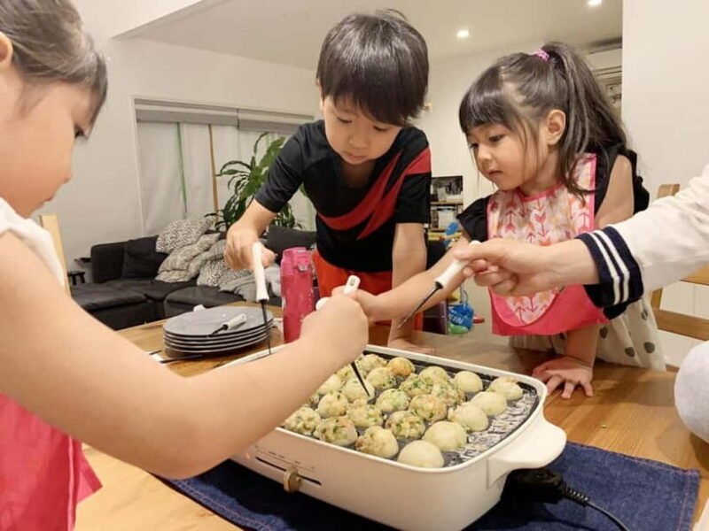 Tokyo: Takoyaki Cooking at Local Home - In-Depth Breakdown of the Itinerary