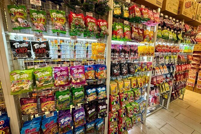 Tokyo: Taste the downtown atmosphere and enjoy Japanese culture - Exploring Tokyo’s Spiritual Heart: The Itinerary in Detail