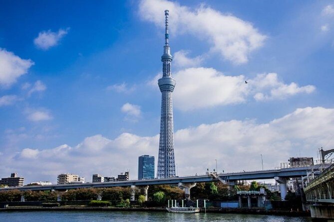 Tokyo Tour for Children to Enjoy! Japanese Crafts Experience - An engaging way to explore Tokyo with children: Japanese Crafts and Sky-High Views