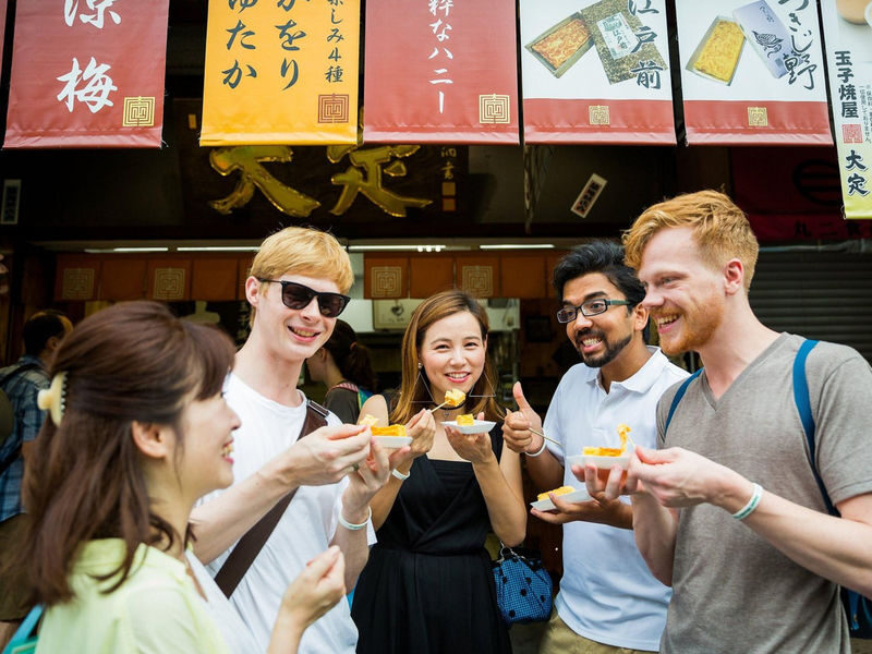 Tokyo Tsukiji Fish Market Food & Culture Walking Tour w/ 5 Tastings - Tsukiji is best approached with a guide and an appetite
