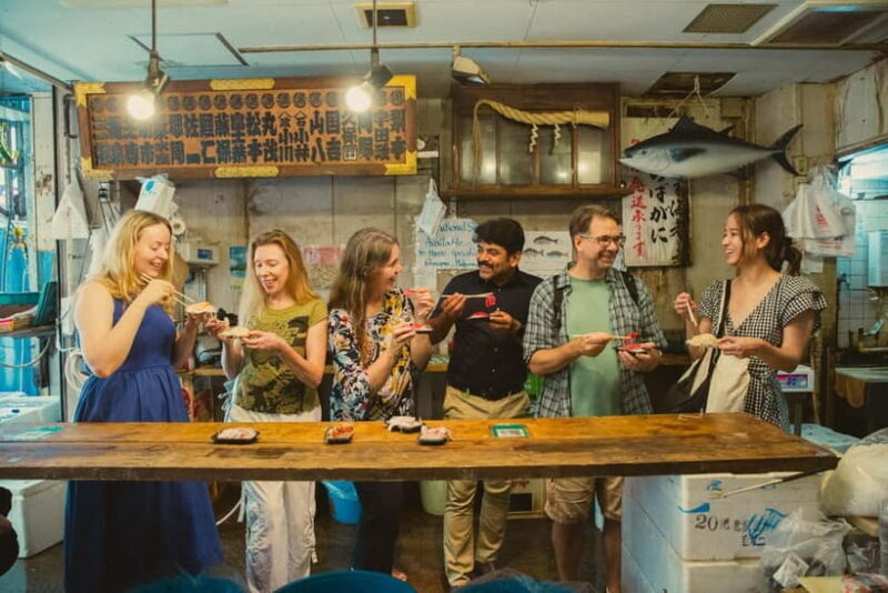 Tokyo : Tsukiji Fish Market Tour with Fresh Sashimi Tasting - Exploring Tsukiji Fish Market: What You Can Expect