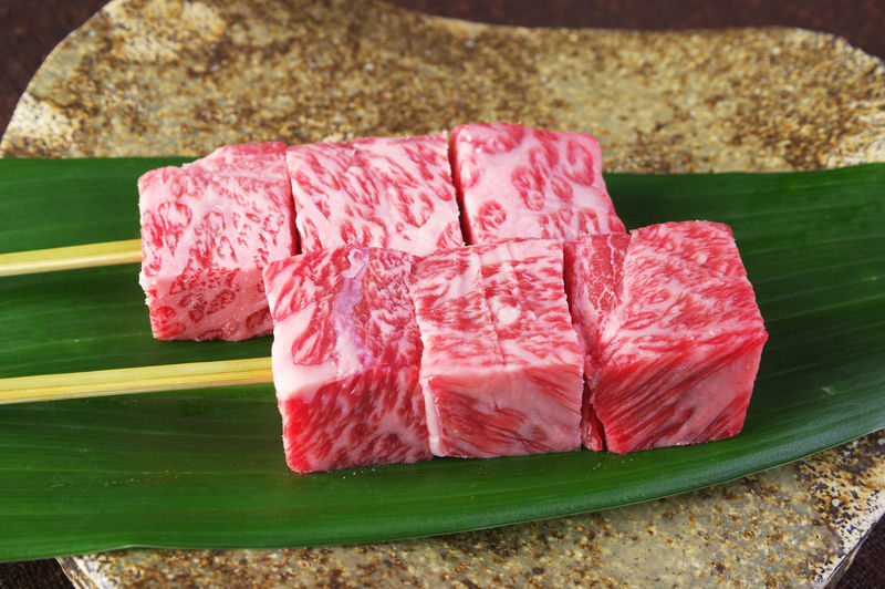 Tokyo Tsukiji Market Half-Day Historical Dining Tour - Vendor tips make the market easier to navigate