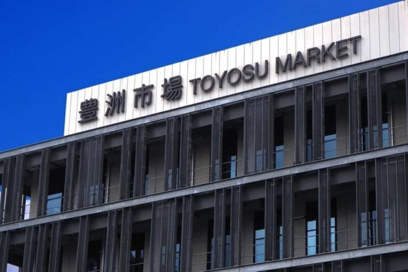 Tokyo: Tuna Auction in Toyosu and Tsukiji Fish Market Tour - Why This Tour Offers Great Value