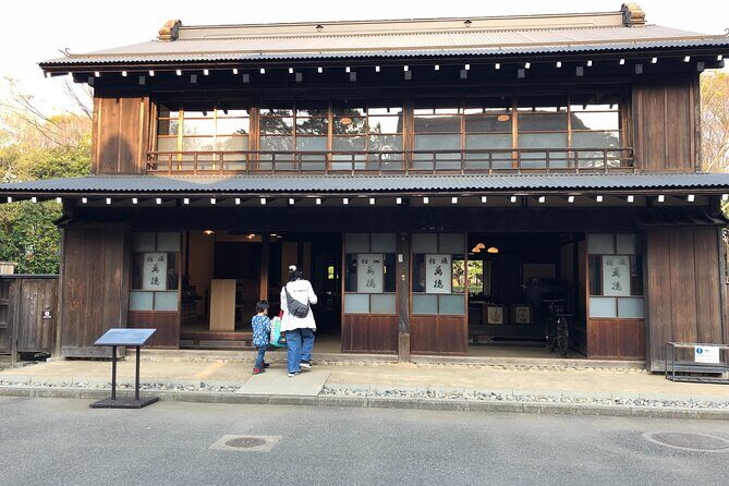 Tokyo Urban City Hike and Architectural Tour - FAQ