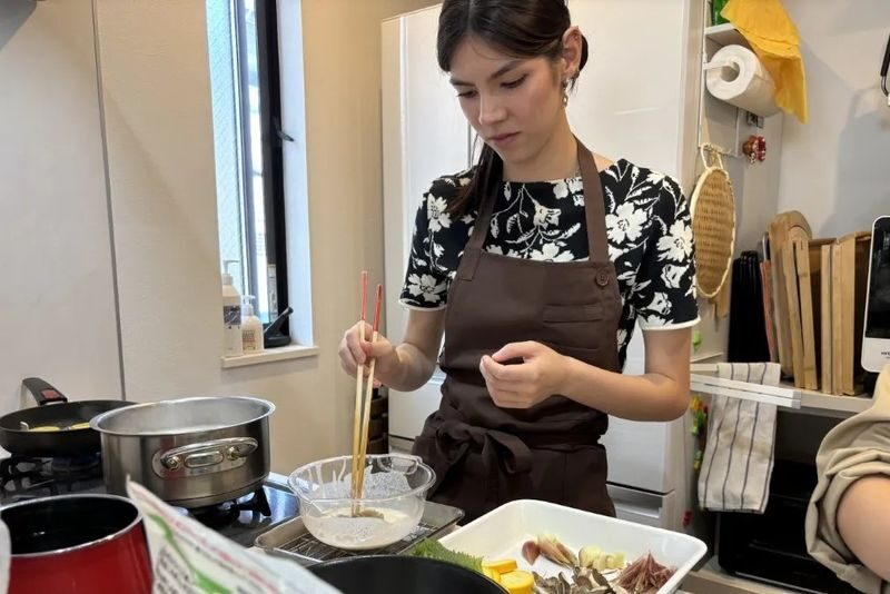 Tokyo - Vegan & Gluten Free Udon Noodle Cooking Class - What Chef Chiaki adds
