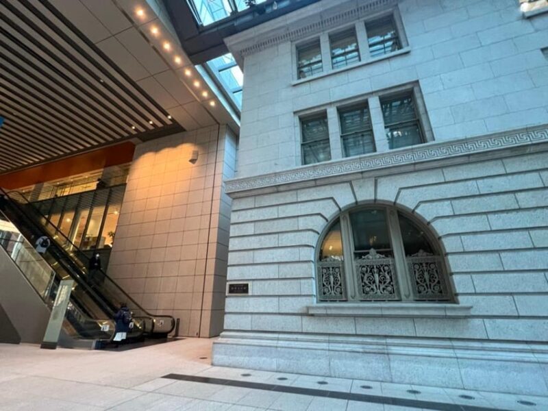 Tokyo walking tour around Imperial Palace and Tokyo Station - Exploring Tokyo’s Historic Heart in Just Two Hours