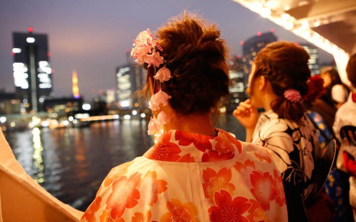 Tokyo Yakatabune Cruise: Sukiyaki Cuisine, Show Performance, and Tokyo Tower Sightseeing Plan - Adding Tokyo Tower After the Cruise