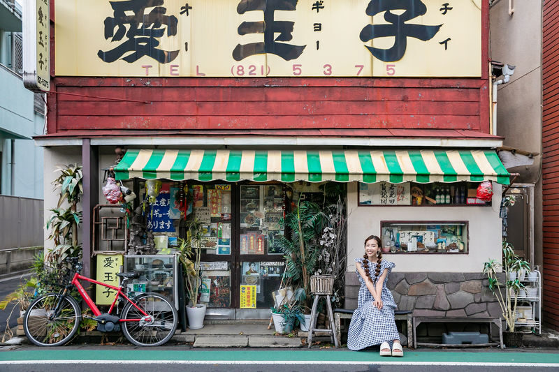 Tokyo Yanaka, Nezu, Sendagi Half-Day Private Cultural Tour - Drawing and Puppets for Families