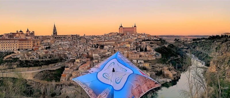 Toledo al Completo con Patio-Casa Palacio - Key Points