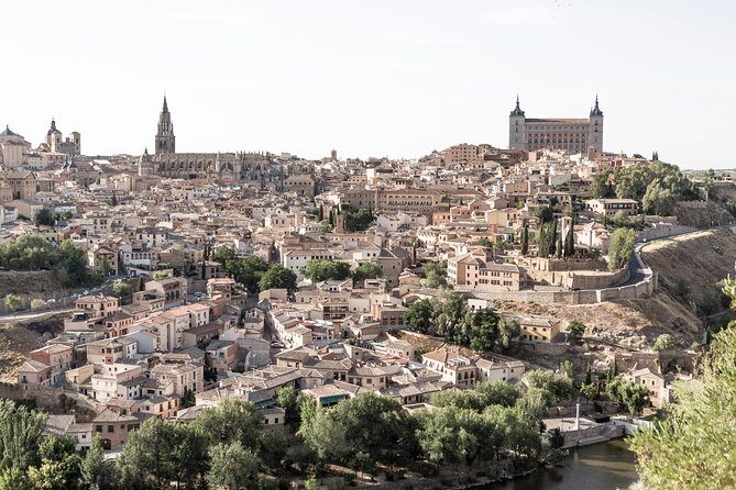 Toledo Full Day with Winery Visit, Tapas & Wine Tasting - The Tour Experience: From Madrid to Toledo in Comfort and Style