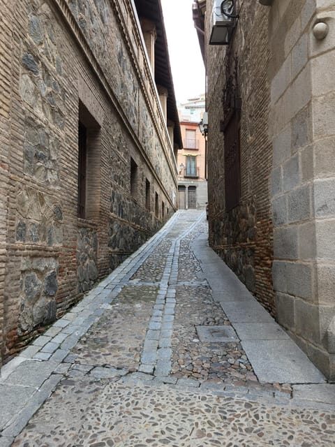 Toledo - Private Historic Walking Tour - Key Points