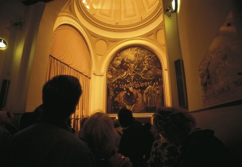 Toledo: Private Monuments Walking Tour with Monument Entry - Key Points