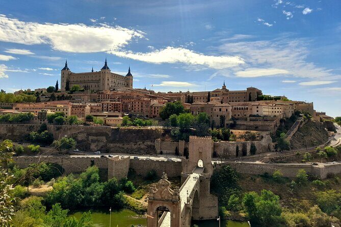 Toledo private walking tour - Key Points