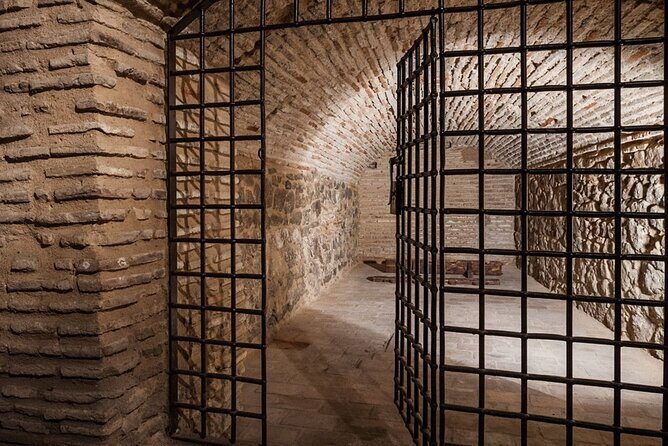 Toledo Underground Tour Visit Thermae and Private Basements - Should You Take This Tour?