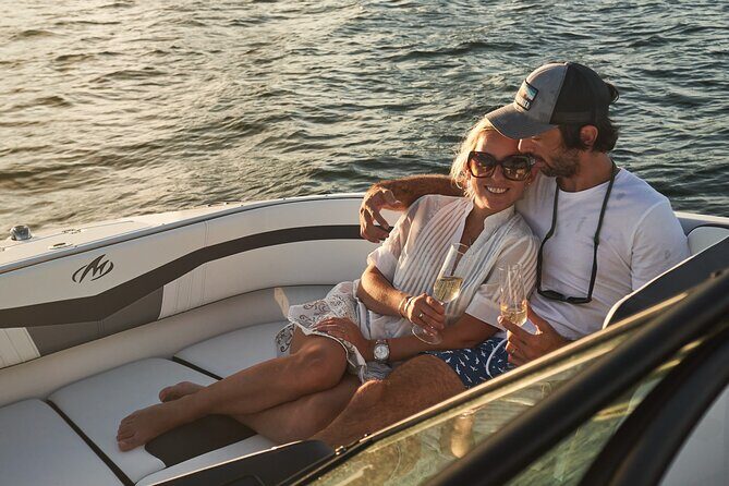 Top Rated: Best Private Boat Charter in Miami with guided captain - Why This Private Miami Boat Tour Stands Out