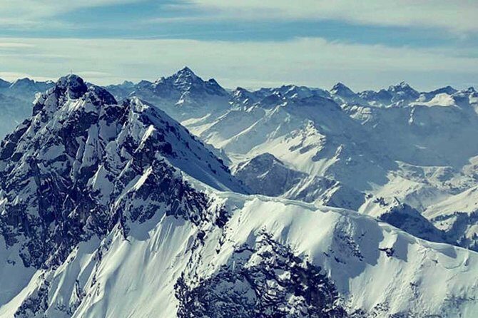 Top-Rated Mount Everest Flight Experience with Airport Transfers - FAQ