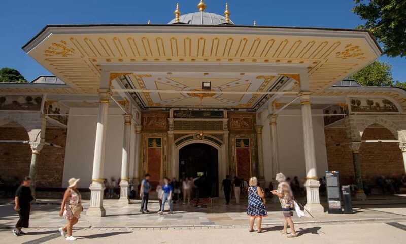 Topkapi Palace & Hagia Sophia Tickets + Audio Guide - Exploring Istanbul’s Landmarks with Ease
