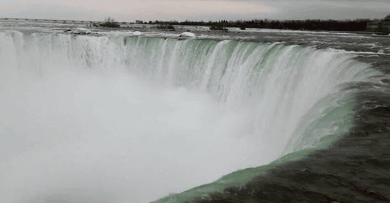Toronto and Niagara Falls: Full-Day City and Nature Tour - Reflection and Return