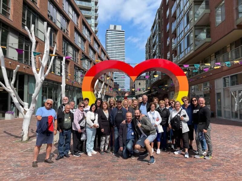 Toronto: Bus or Walking City Tour in English or French - Final Thoughts
