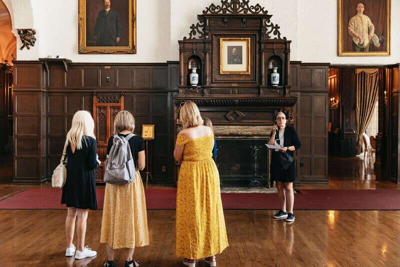 Toronto: Casa Loma Entry Ticket - The Guided Experience and Audio Tours