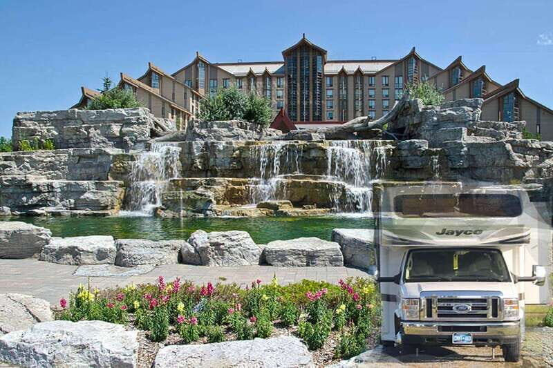 Toronto: Casino Rama VIP RV Tour with Private Driver - Key Points