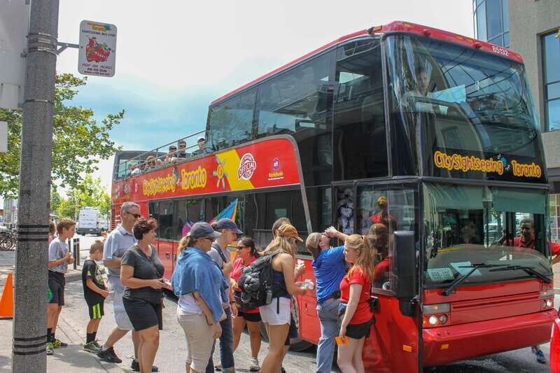 Toronto: City Sightseeing Hop-On Hop-Off Bus Tour - A Detailed Look at the Toronto Hop-On Hop-Off Bus Tour