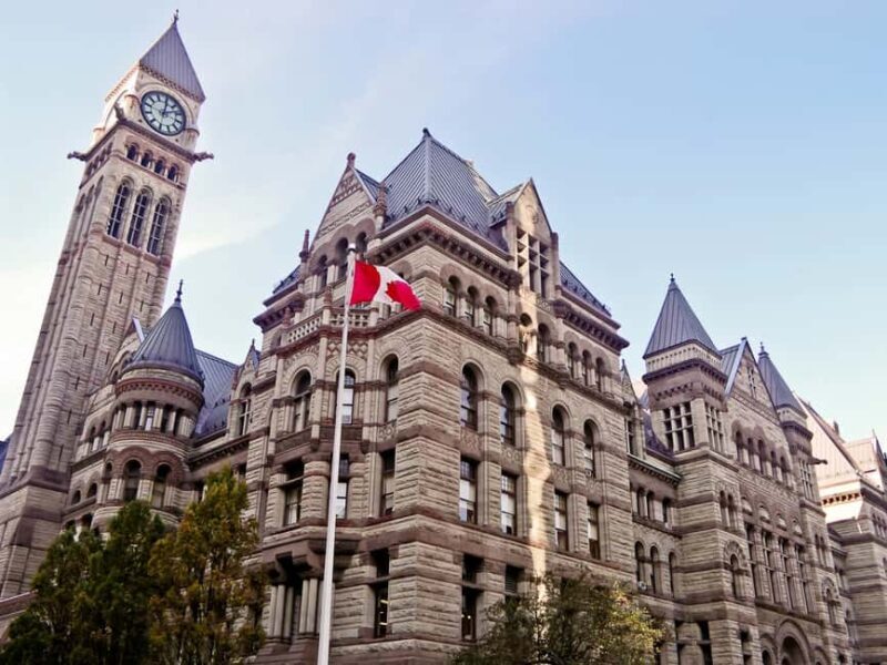 Toronto Couples Private Tour: Bustling Squares, Serene Parks - Practical Details