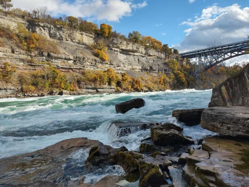 Toronto: Customized Private Trip to Niagara Falls - Key Points