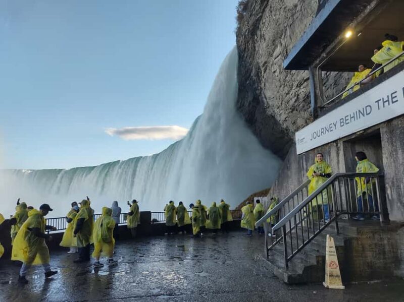 Toronto: Customized Private Trip to Niagara Falls - A Detailed Look at the Experience