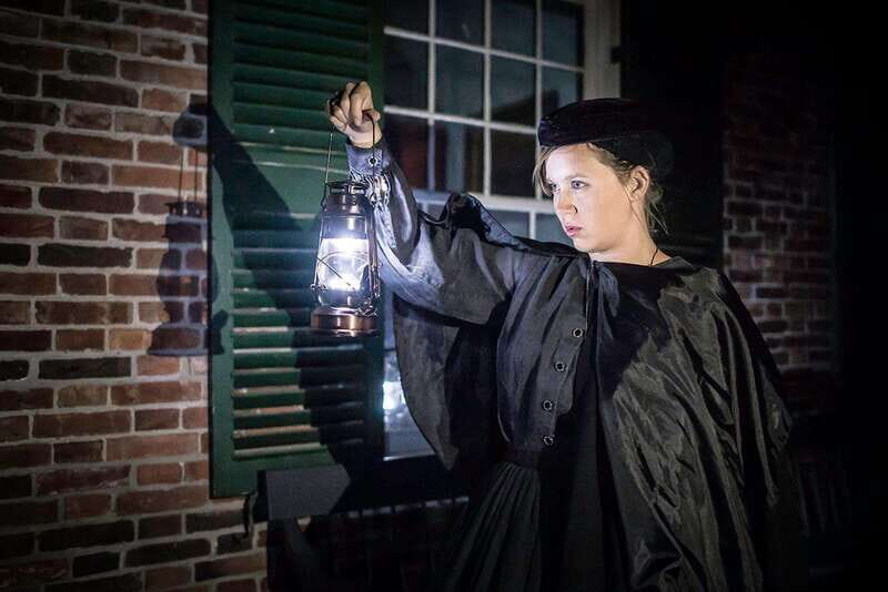 Toronto: Dark History Nighttime Walking Tour - Final Words